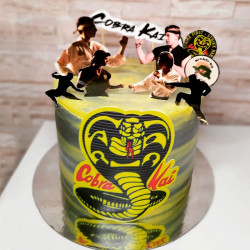 Торт каратисту Cobra Kai