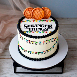 Торт по сериалу Stranger Things