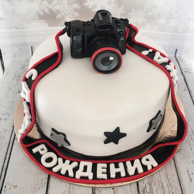 Торт с фототехникой