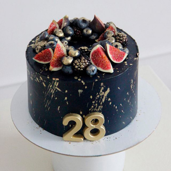 Торт парню 28 лет