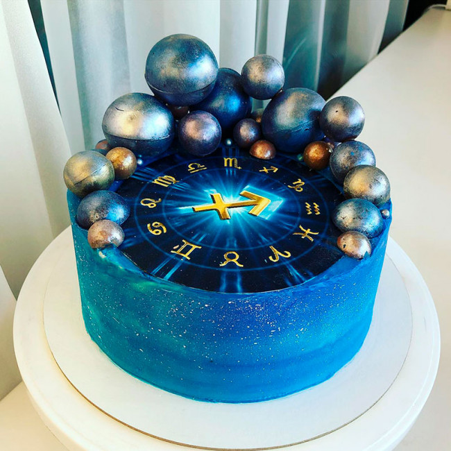 Космический торт стрелец